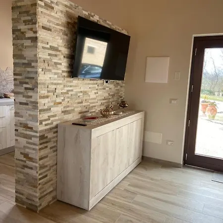 Giulia - Teloni Villa Appignano (Macerata)